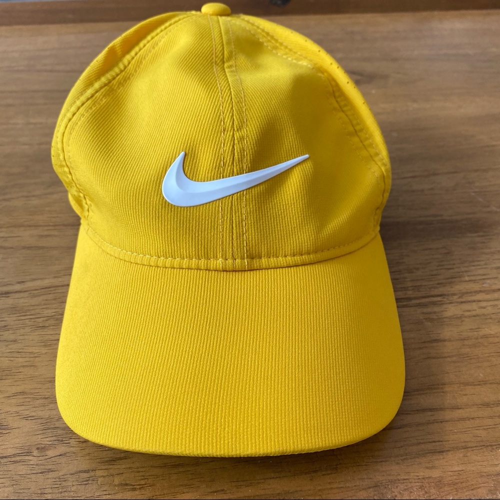 NWOT mens Nike dri-fit golf hat legacy91
